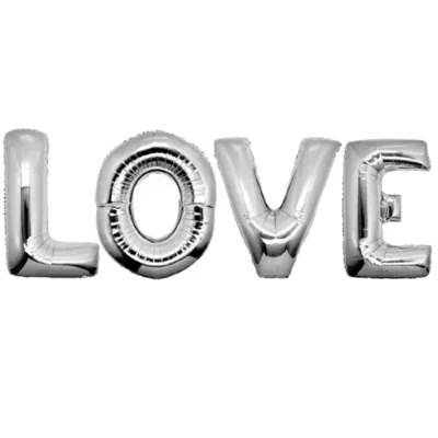 Надпись "LOVE" из серебряных букв